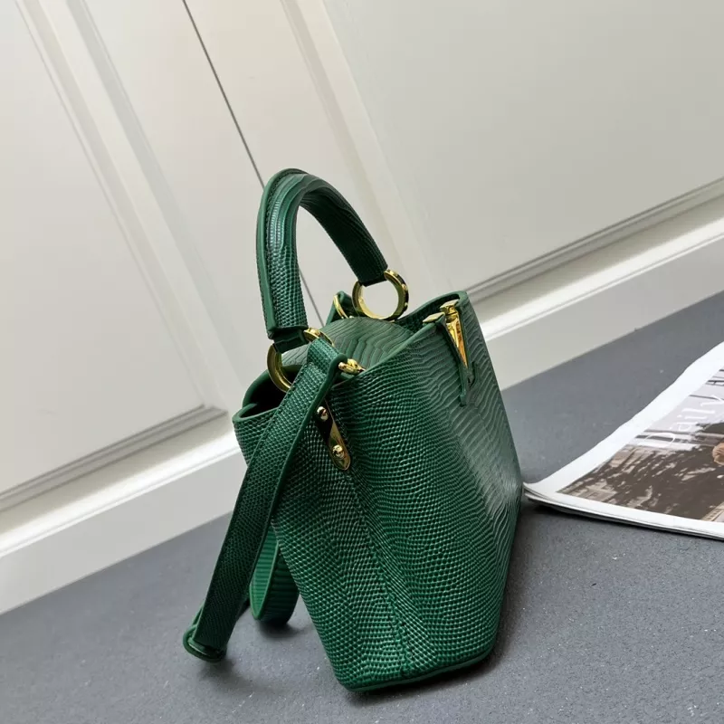 Popular 4267 Louis Vuitton AAA Quality Handbags For Women