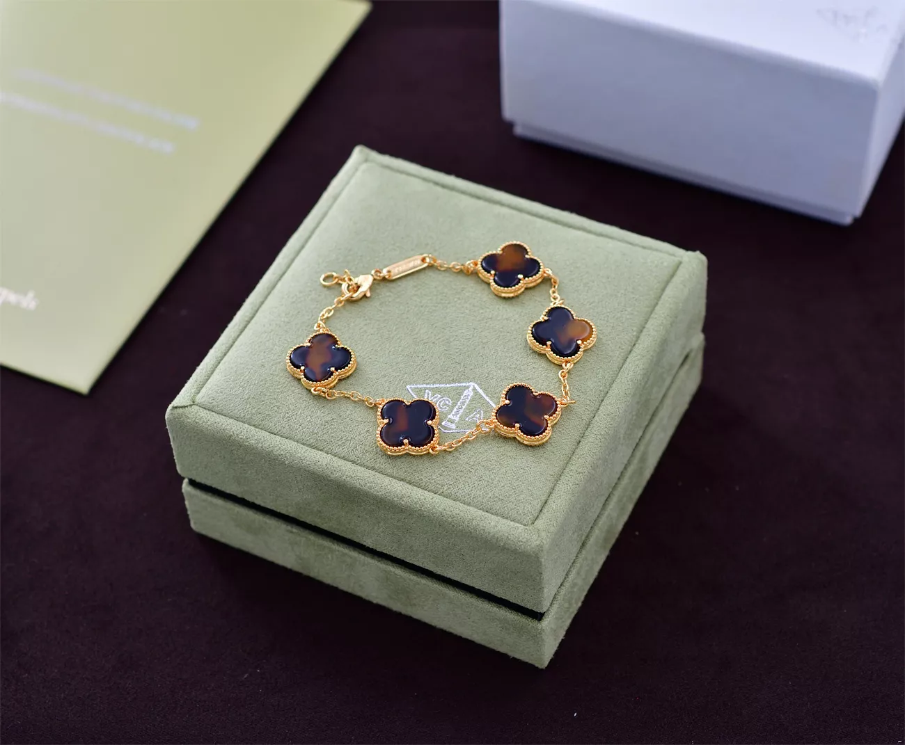 Popular 4299 Van Cleef & Arpels Bracelets For Women
