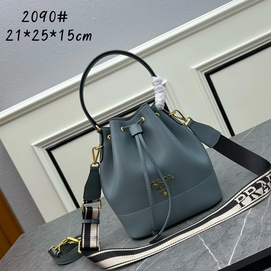 Popular 4370 Prada AAA Quality Handbags For Women