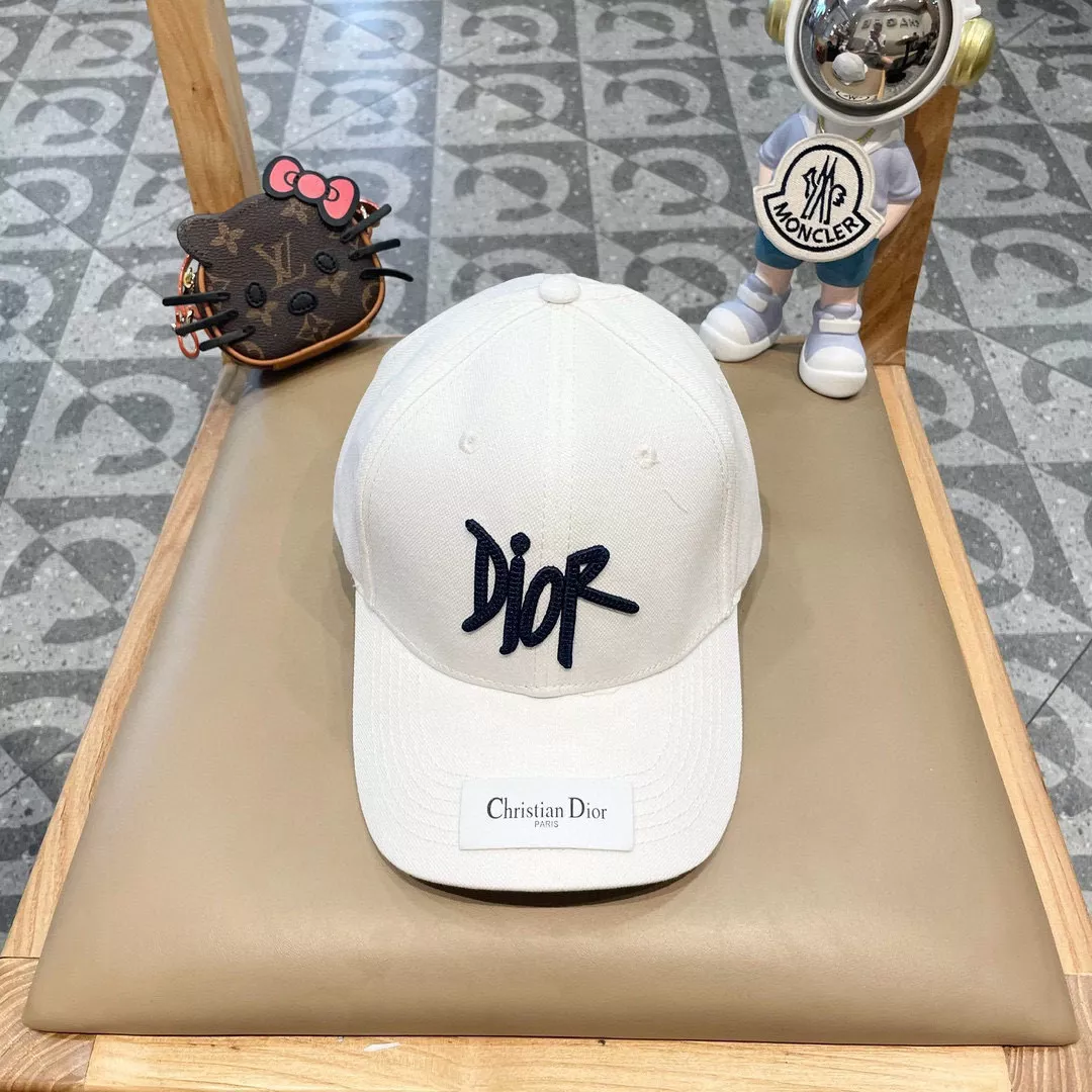Popular 4544 Christian Dior Caps