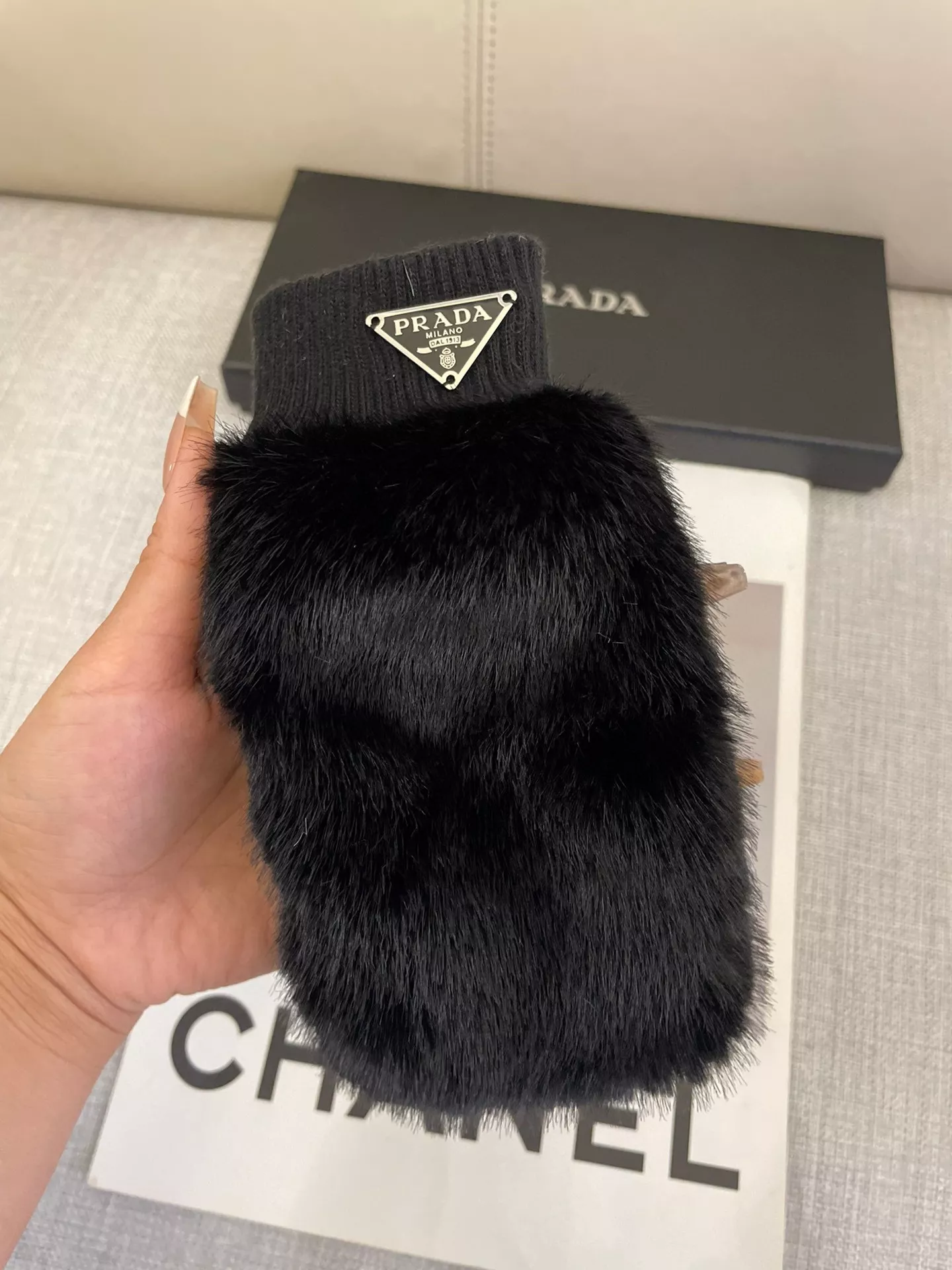 Popular 4621 Prada Gloves For Women