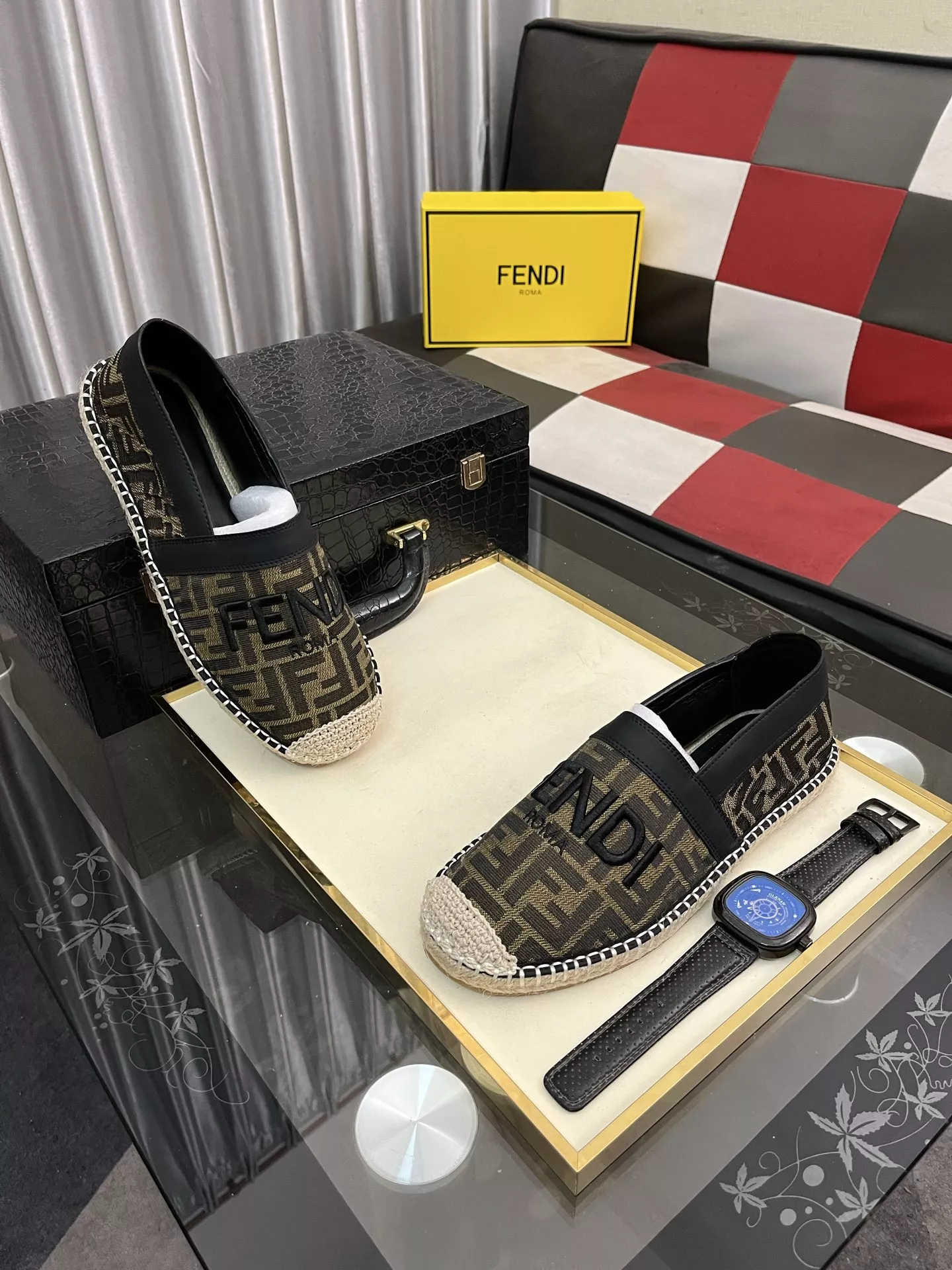Popular 4636 Fendi Casual Shoes For Men
