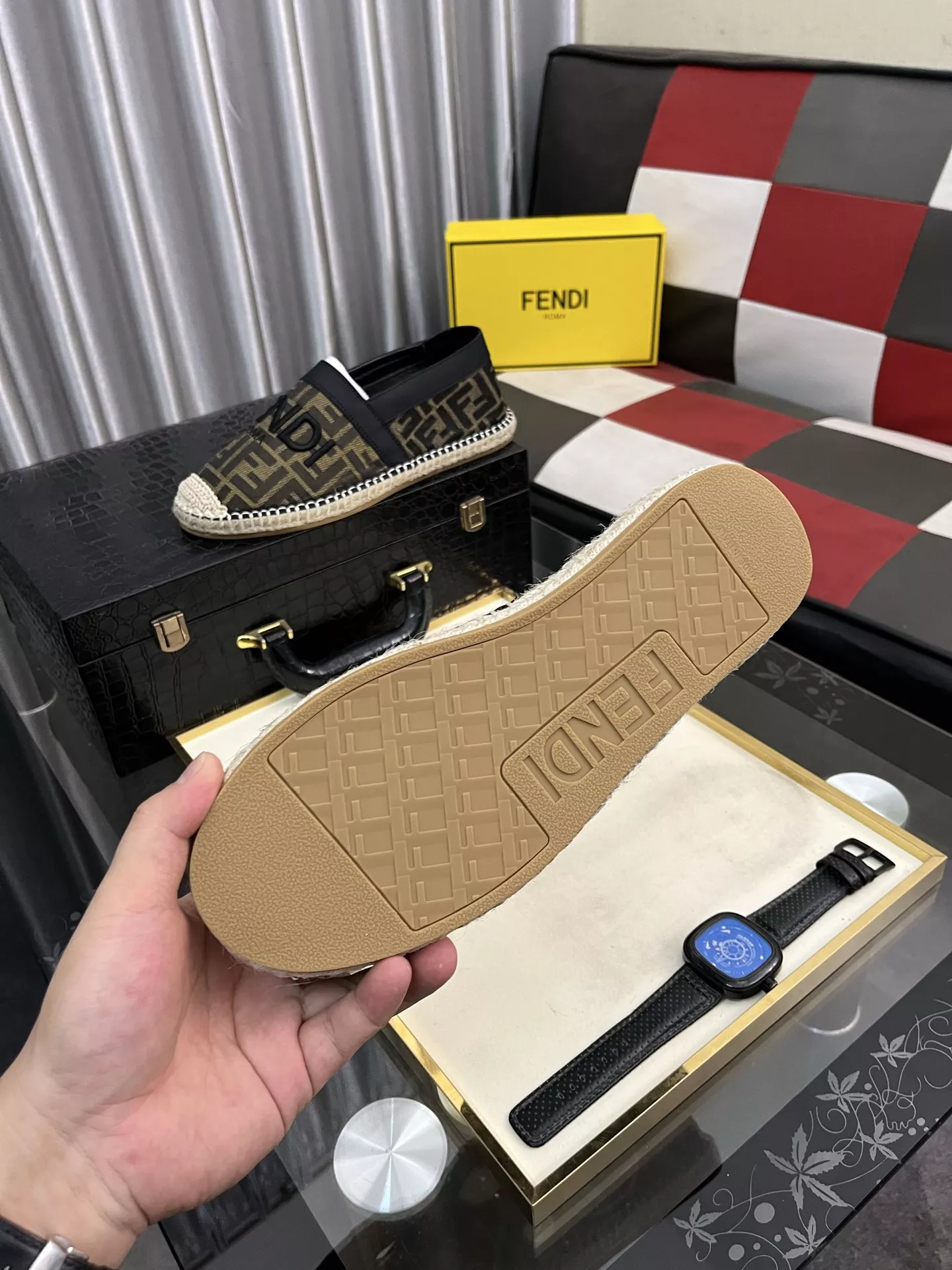 Popular 4636 Fendi Casual Shoes For Men