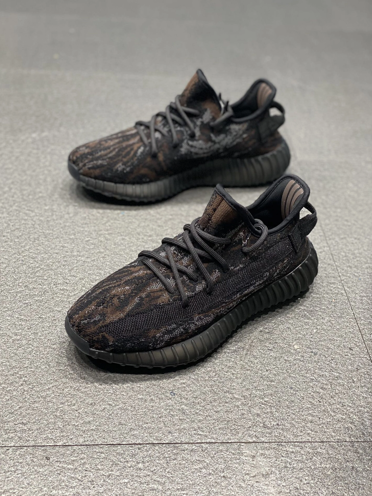 Popular 4788 Adidas Yeezy Shoes For Men