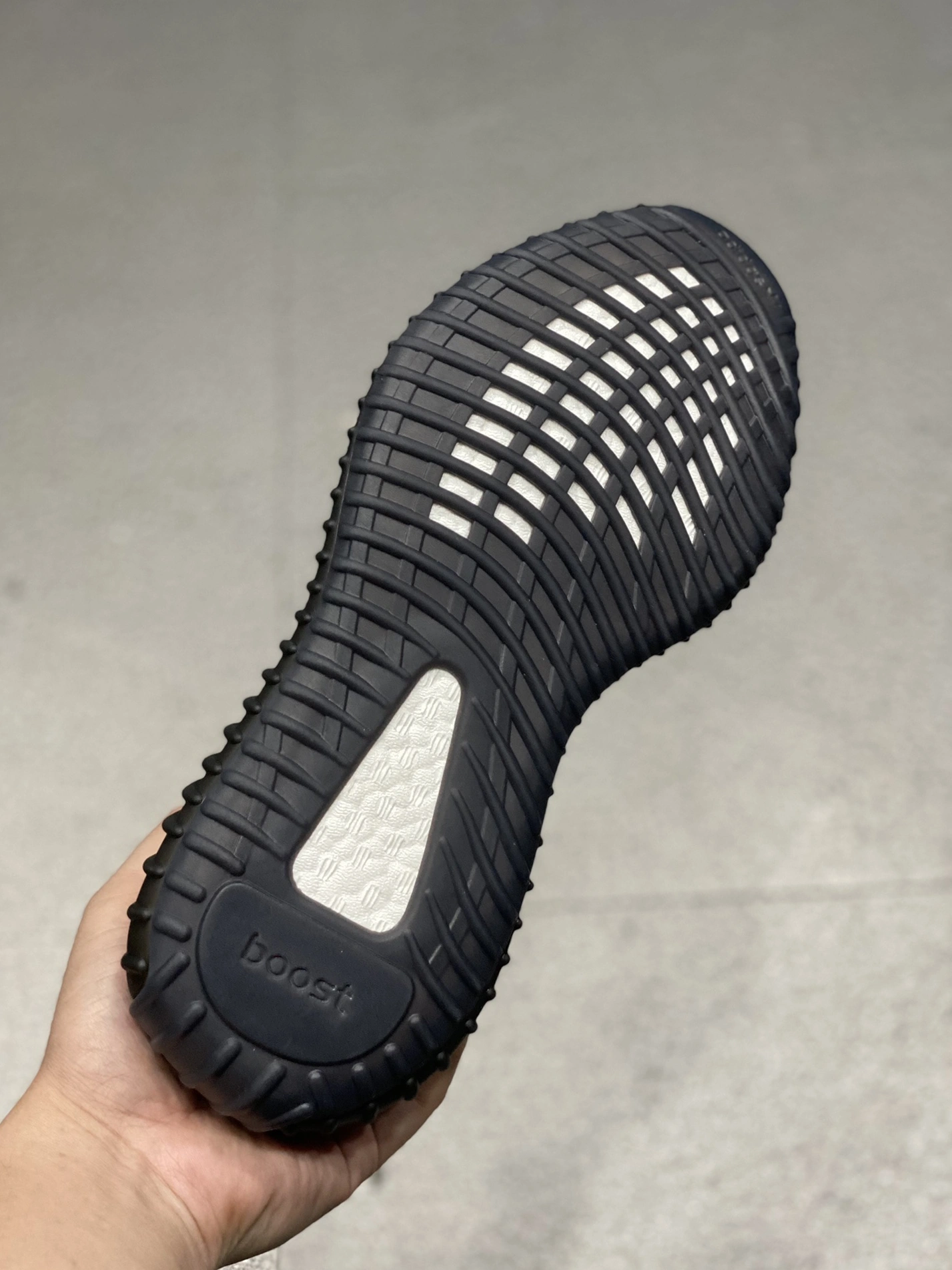 Popular 4788 Adidas Yeezy Shoes For Men