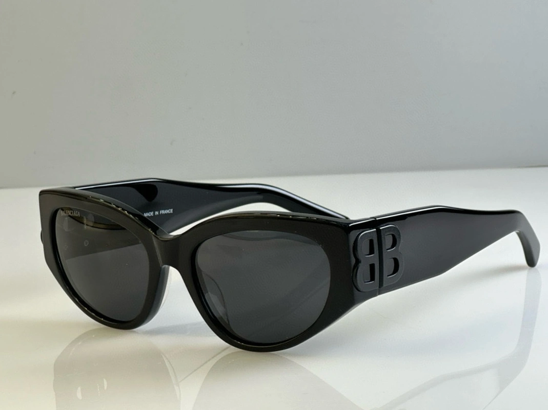 Popular 4800 Balenciaga AAA Quality Sunglasses