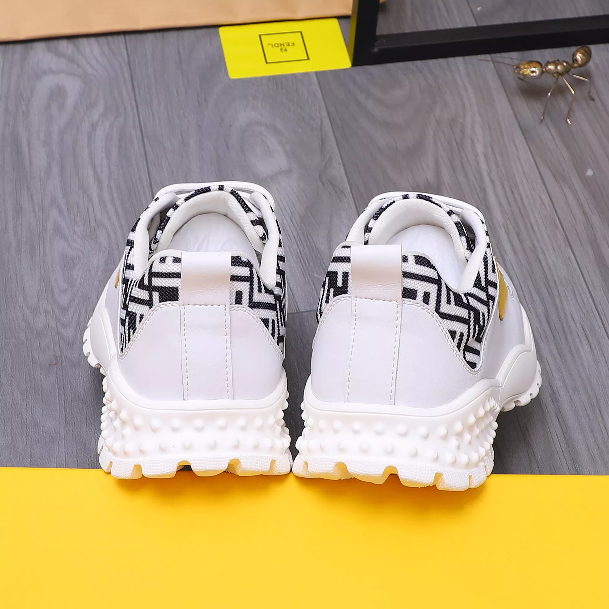 Popular 4825 Fendi Casual Shoes For Men