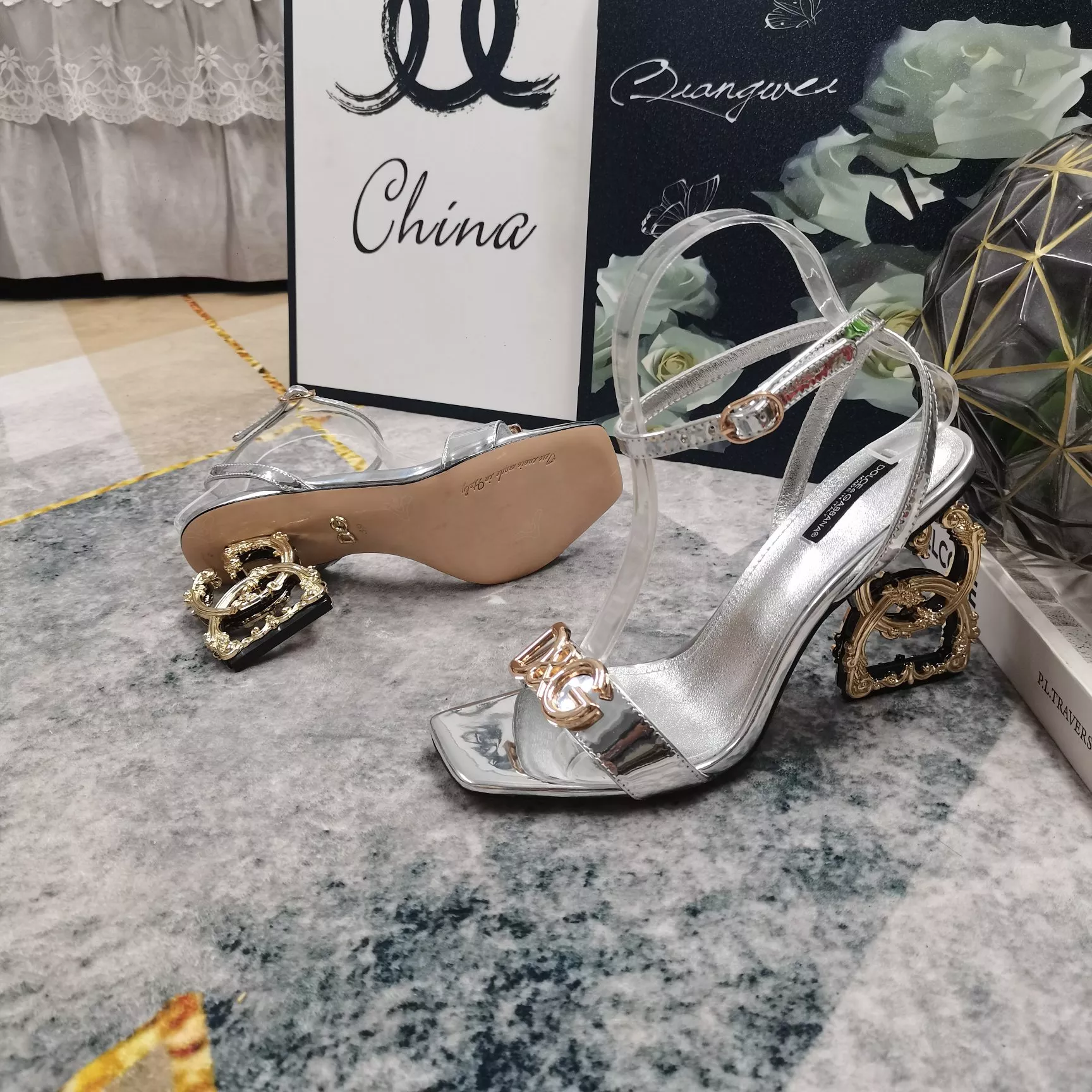 Popular 4826 Dolce & Gabbana D&G Sandal For Women