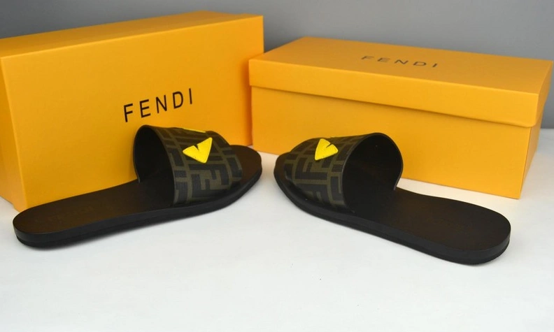 Popular 485 Fendi Slippers For Men