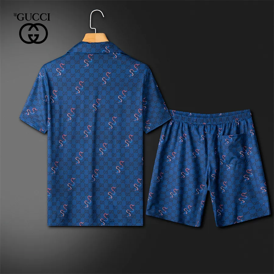 Popular 4944 Gucci Tracksuits Short Sleeved For Men