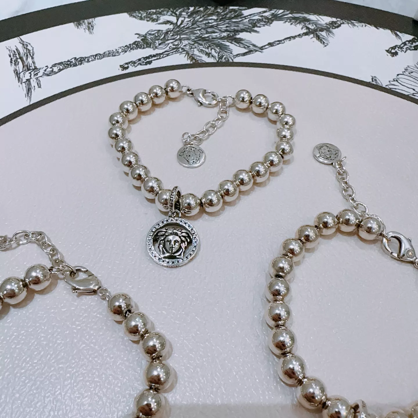Popular 4949 Versace Bracelets