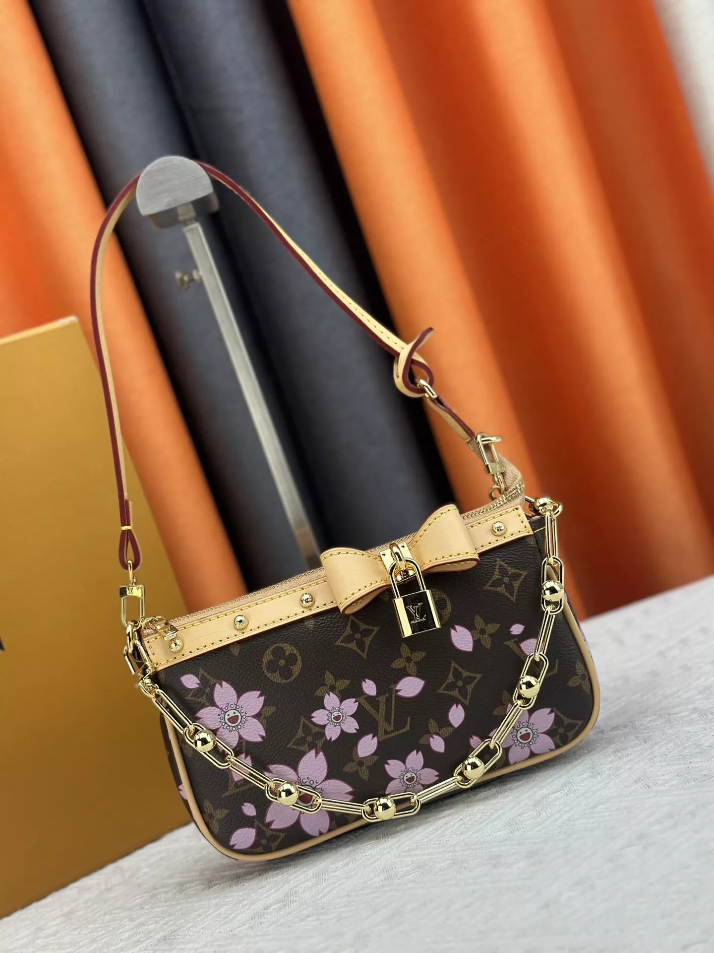Popular 5197 Louis Vuitton AAA Quality Shoulder Bags For Women