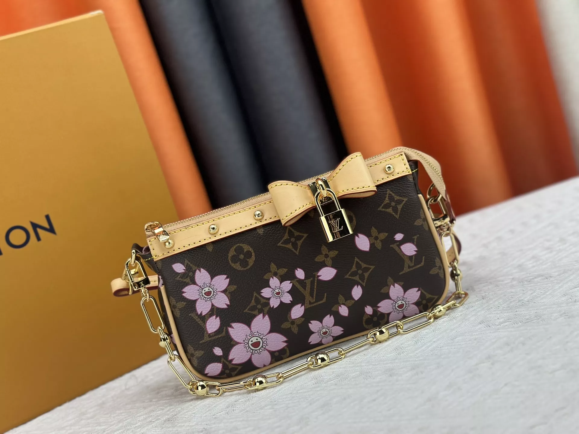 Popular 5197 Louis Vuitton AAA Quality Shoulder Bags For Women