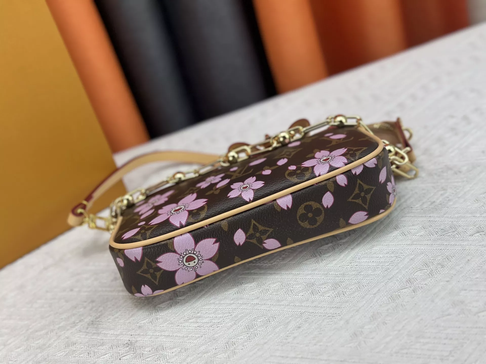 Popular 5197 Louis Vuitton AAA Quality Shoulder Bags For Women