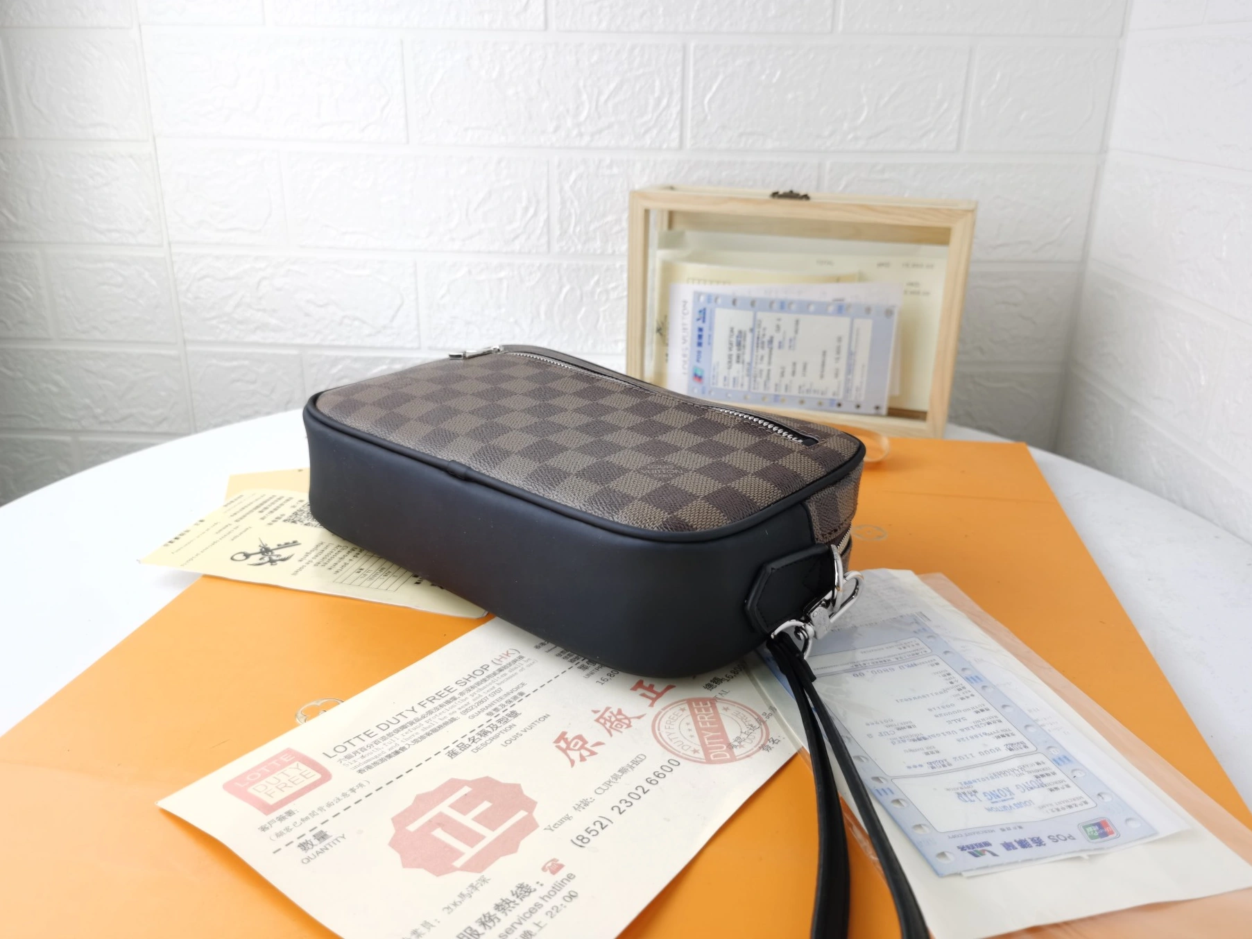 Popular 5267 Louis Vuitton AAA Man Wallets