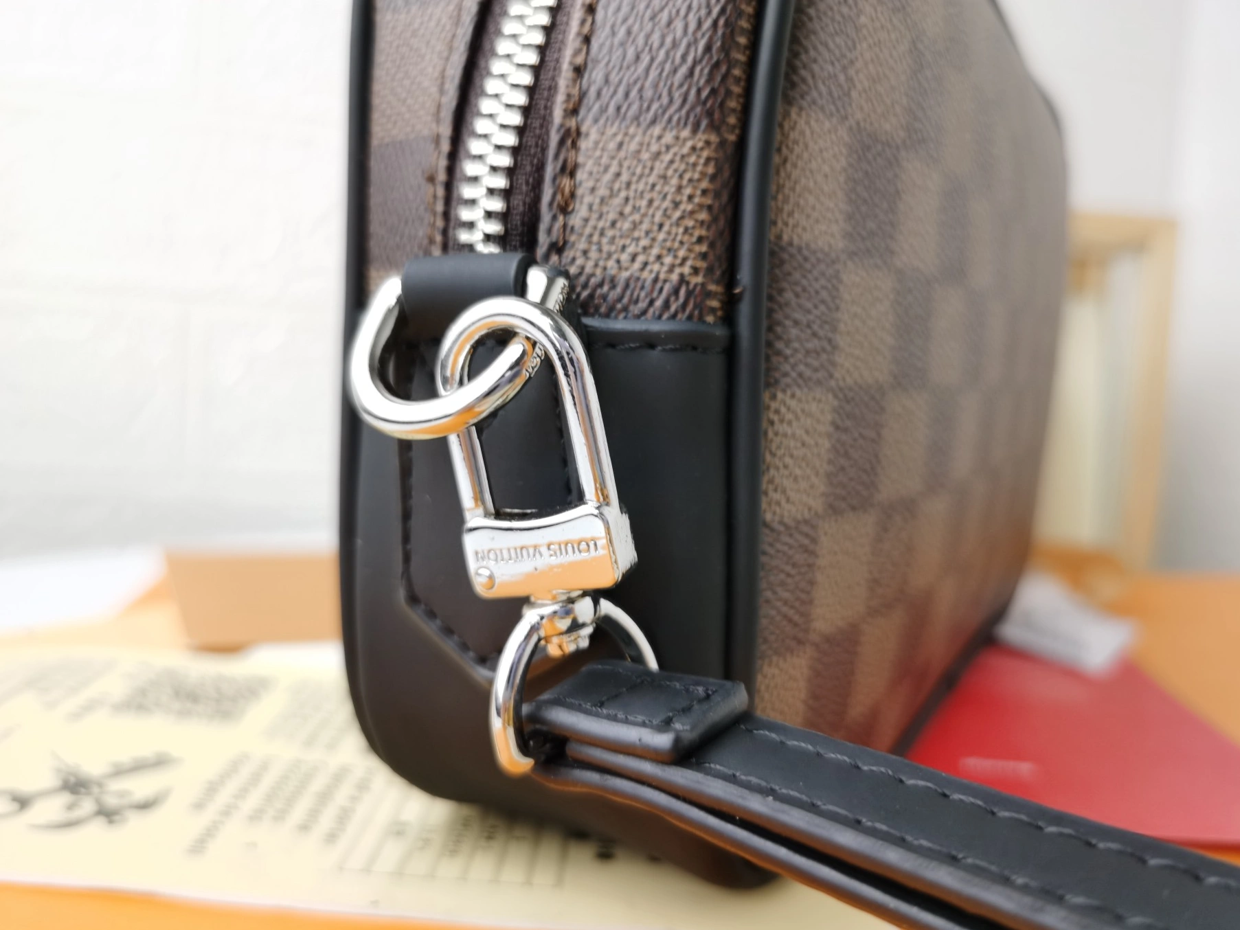 Popular 5267 Louis Vuitton AAA Man Wallets