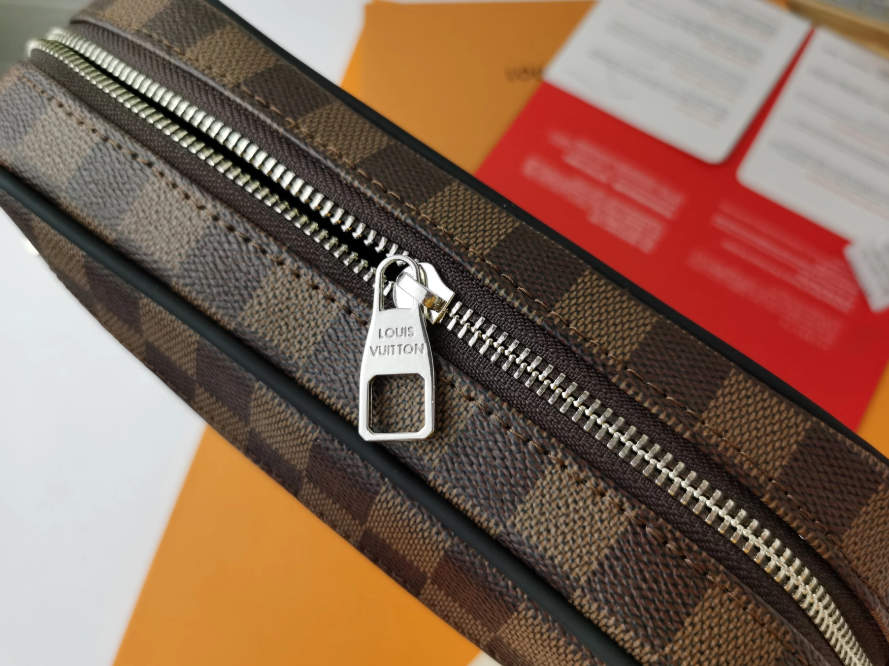Popular 5267 Louis Vuitton AAA Man Wallets