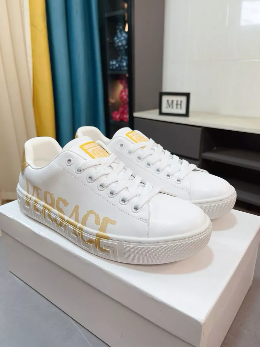 Popular 5494 Versace Casual Shoes For Men