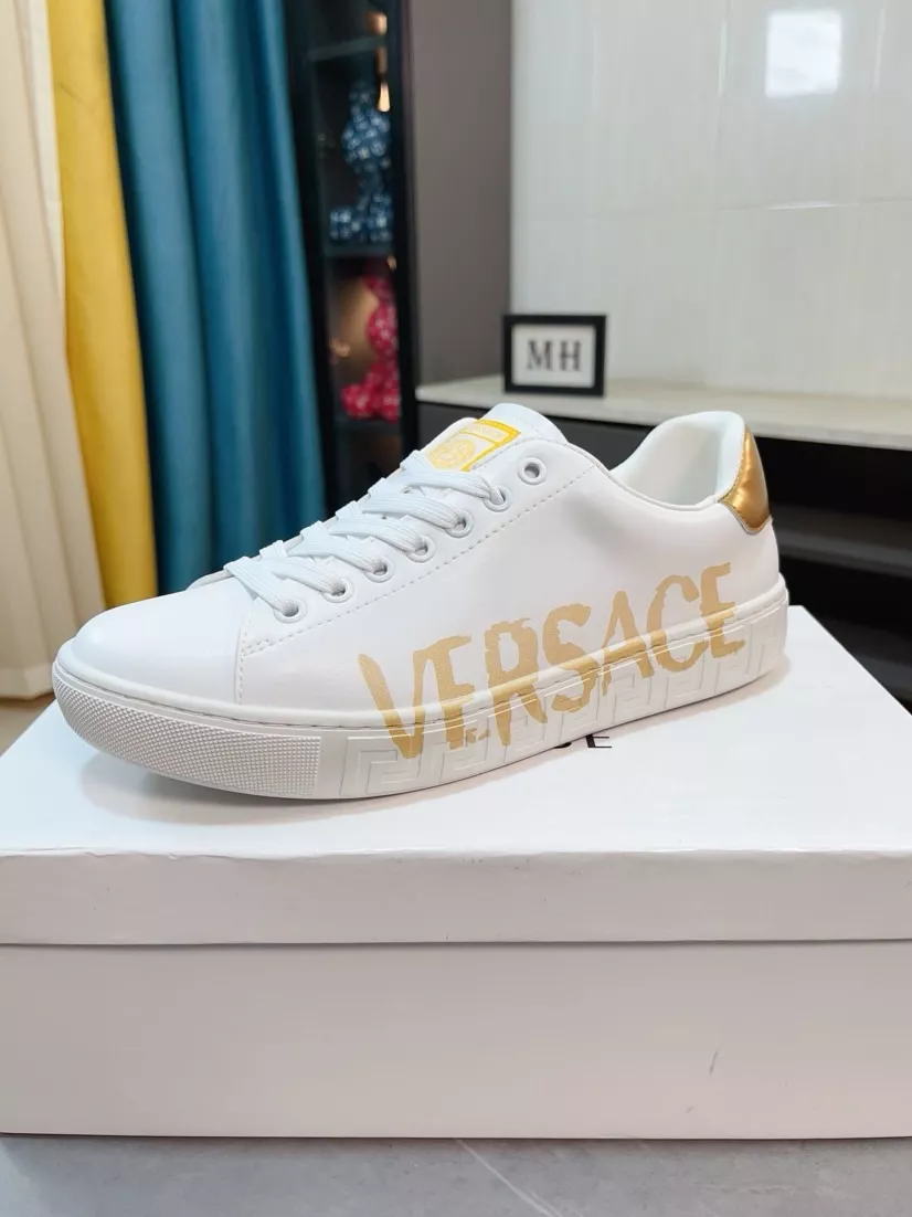 Popular 5494 Versace Casual Shoes For Men