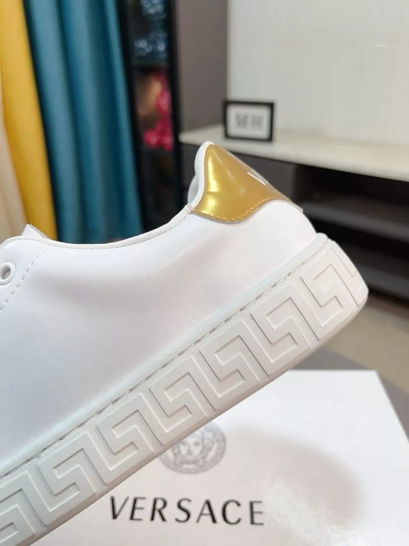 Popular 5494 Versace Casual Shoes For Men