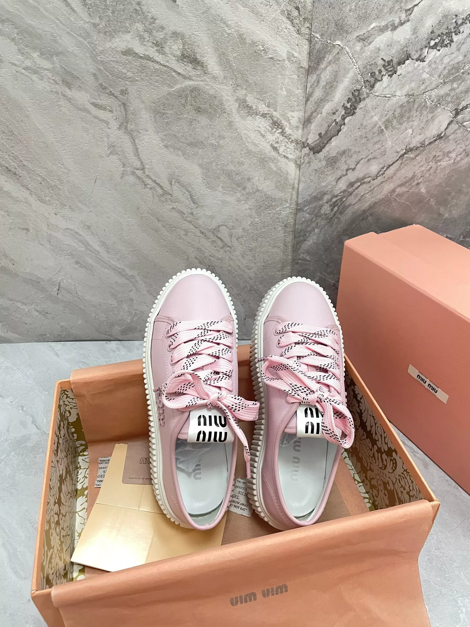 Popular 5521 MIU MIU Casual Shoes For Women