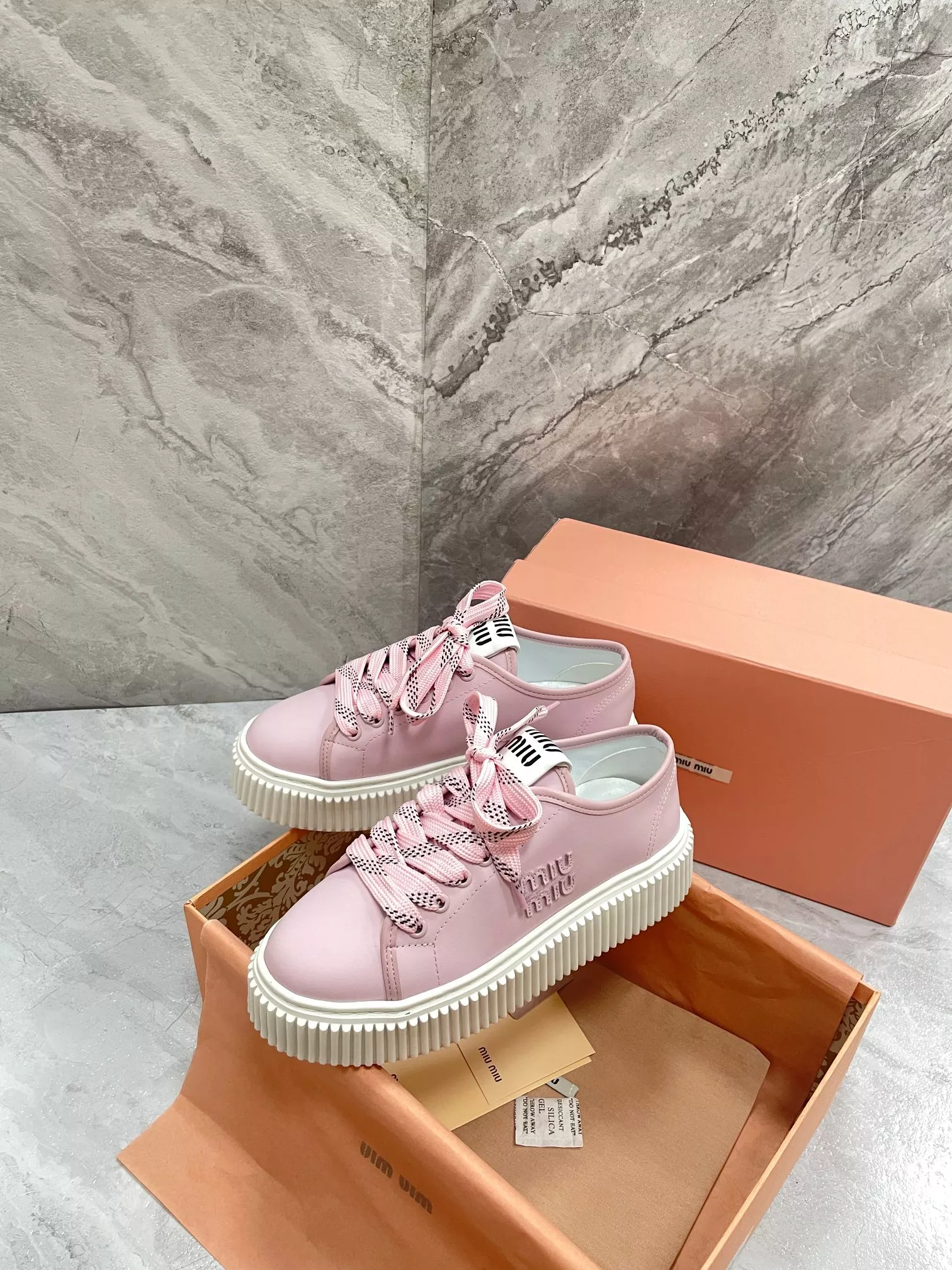 Popular 5521 MIU MIU Casual Shoes For Women