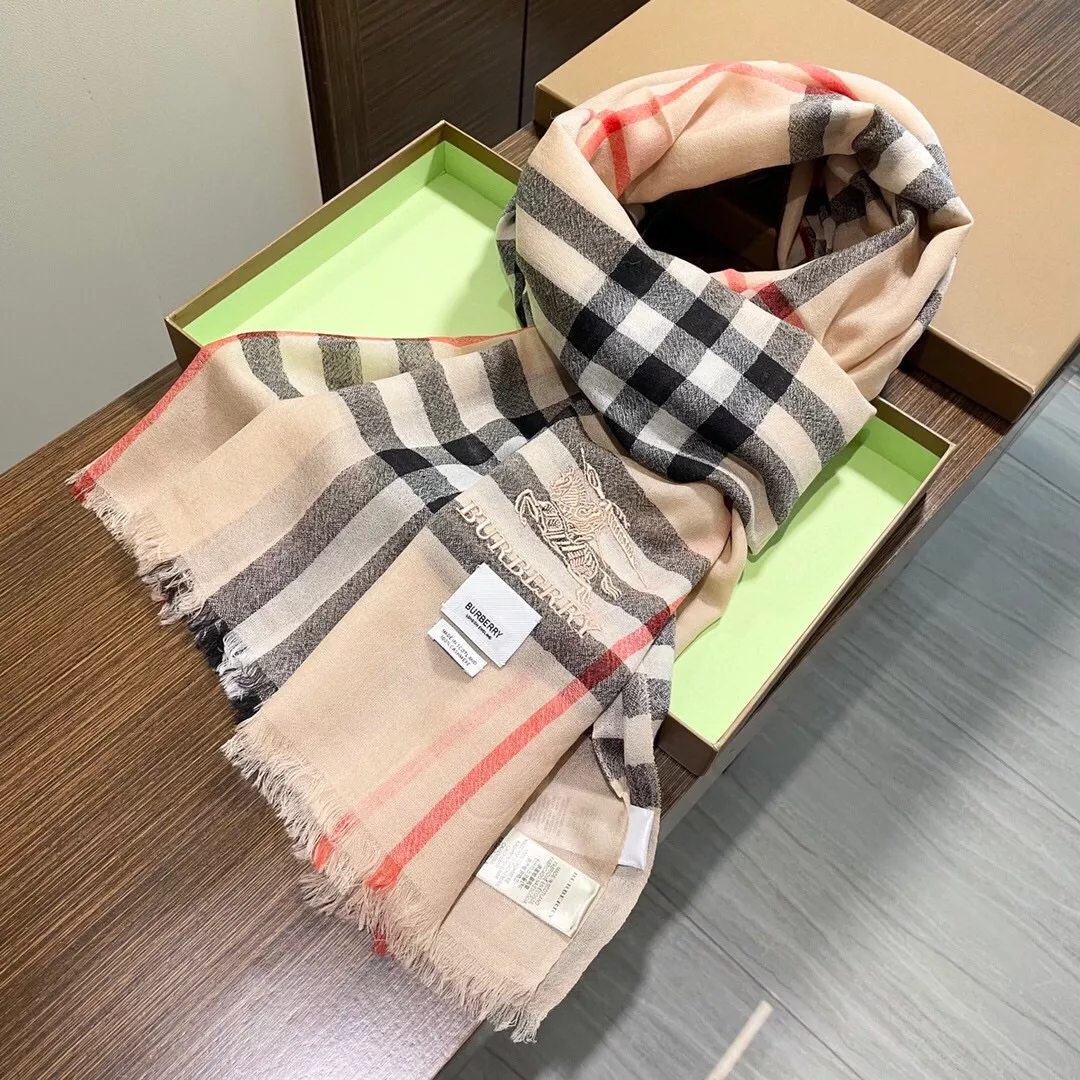 Popular 5630 Burberry Scarf For Women