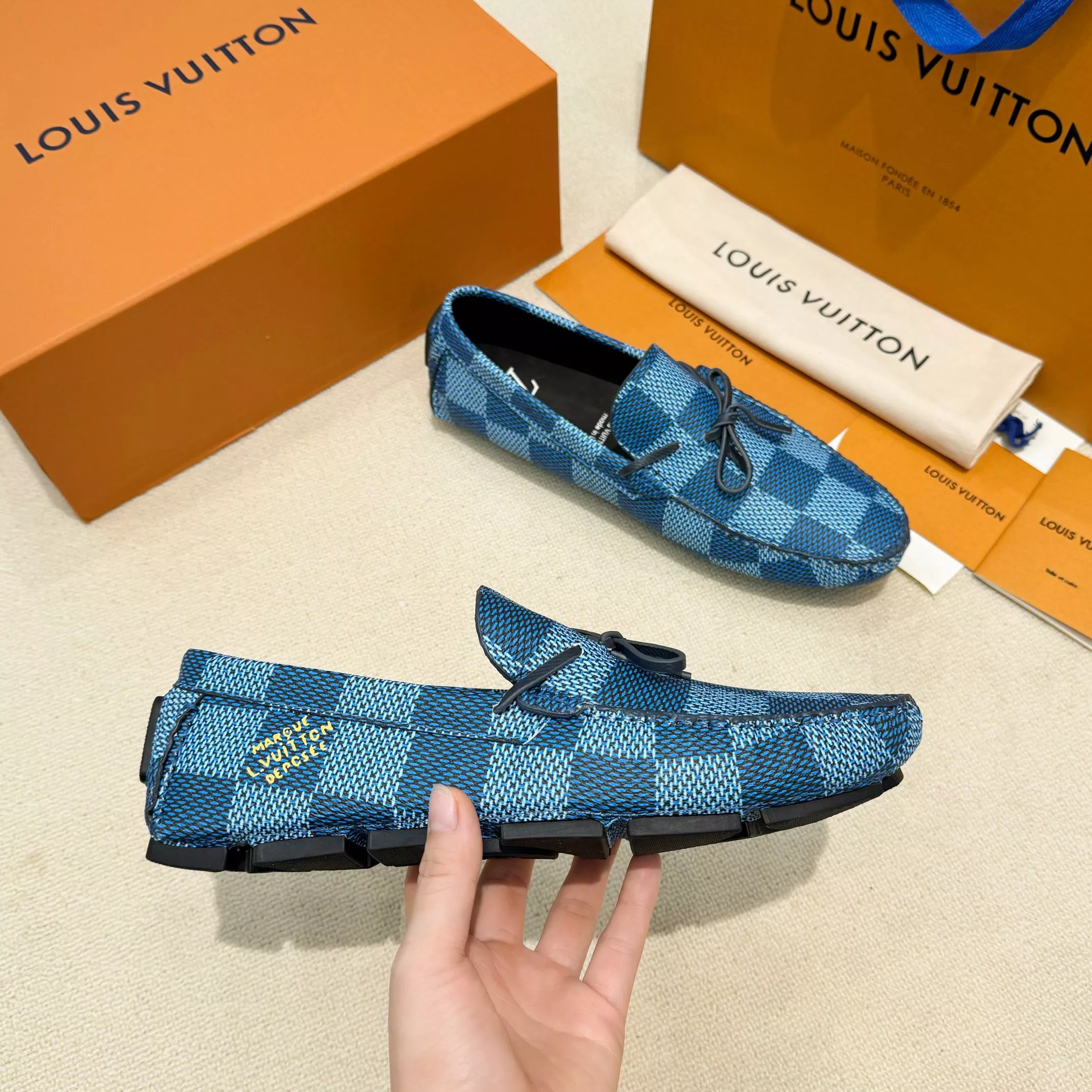 Popular 5817 Louis Vuitton LV Oxfords Shoes For Men