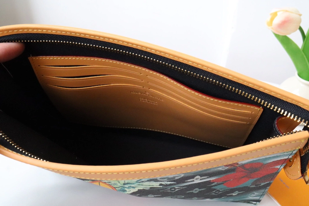 Popular 5929 Louis Vuitton AAA Quality Wallets
