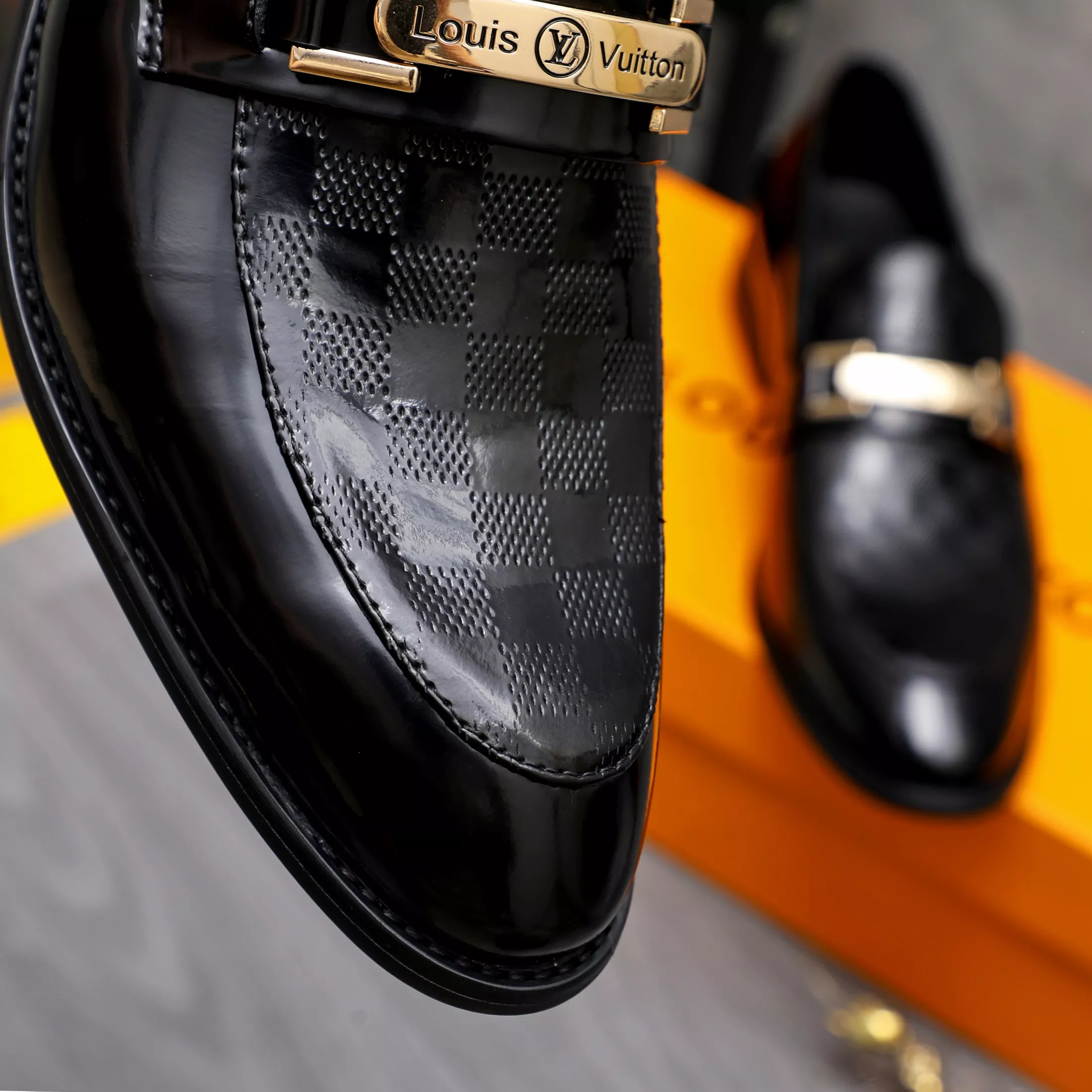 Popular 6140 Louis Vuitton LV Oxfords Shoes For Men