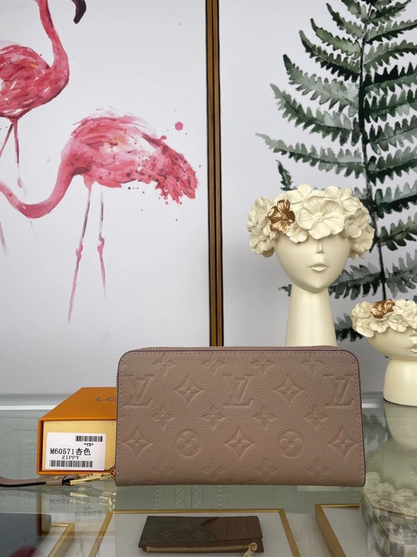 Popular 6153 Louis Vuitton AAA Quality Wallets For Women