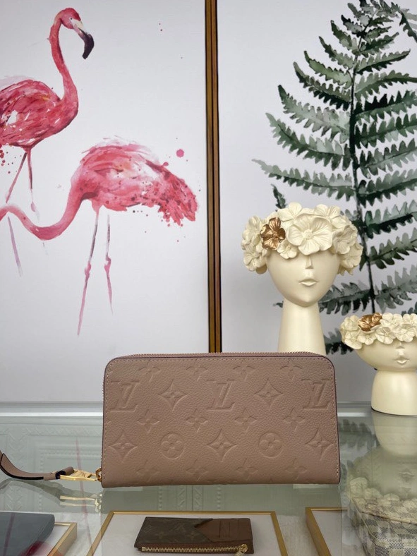 Popular 6153 Louis Vuitton AAA Quality Wallets For Women
