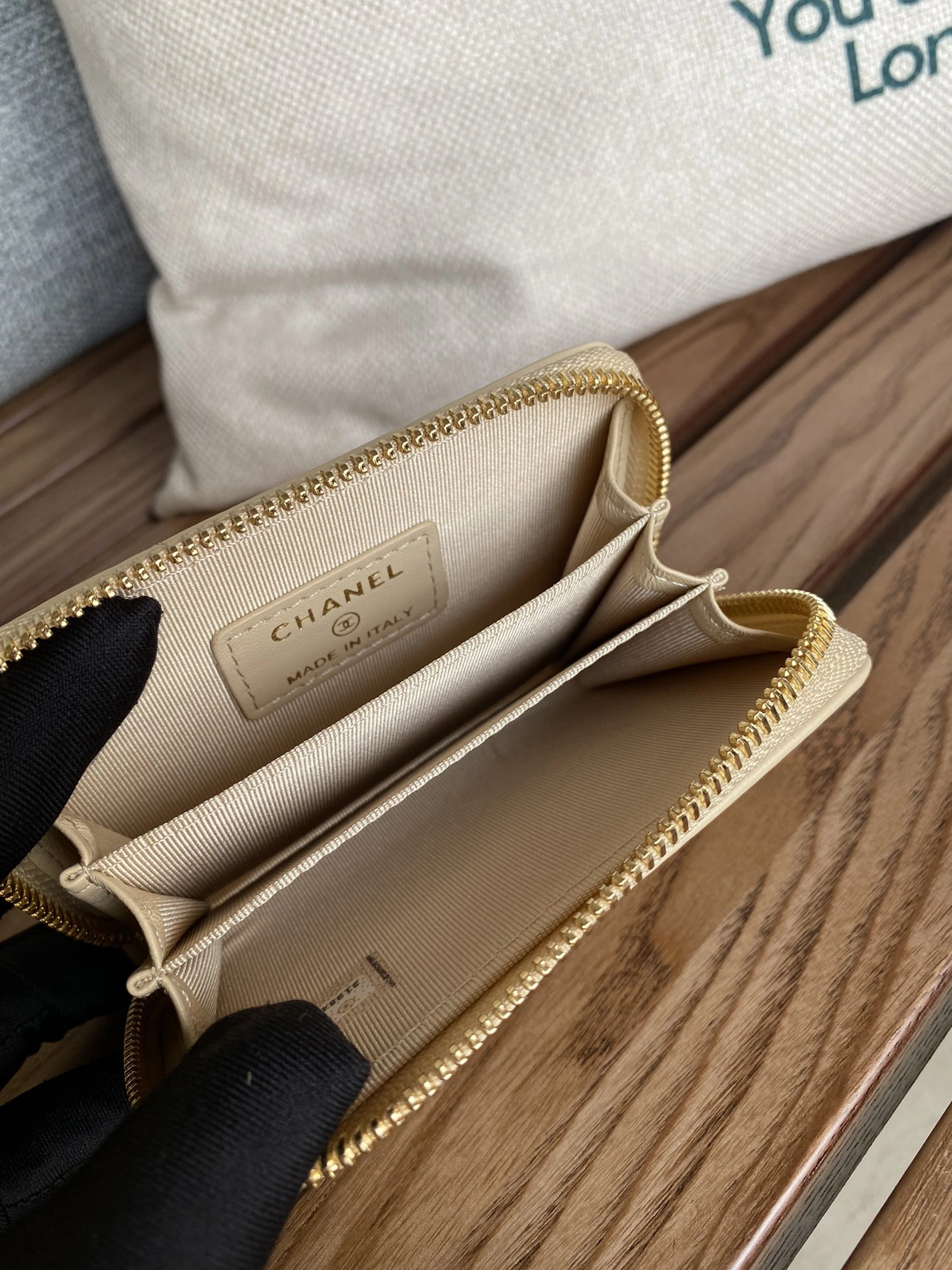 Popular 645 Chanel Wallets
