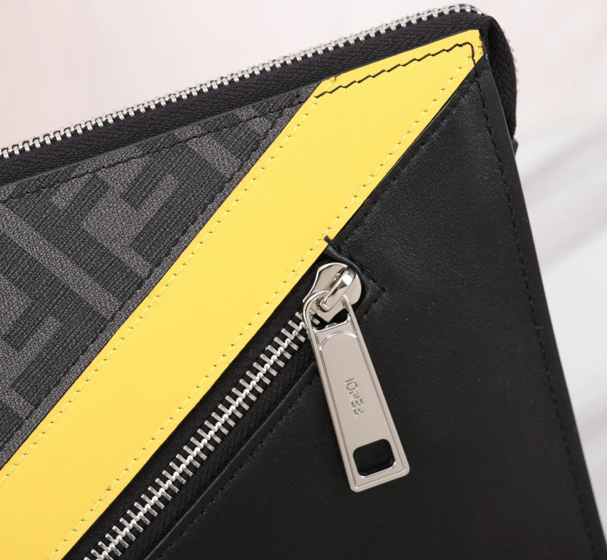 Popular 6565 Fendi AAA Man Wallets