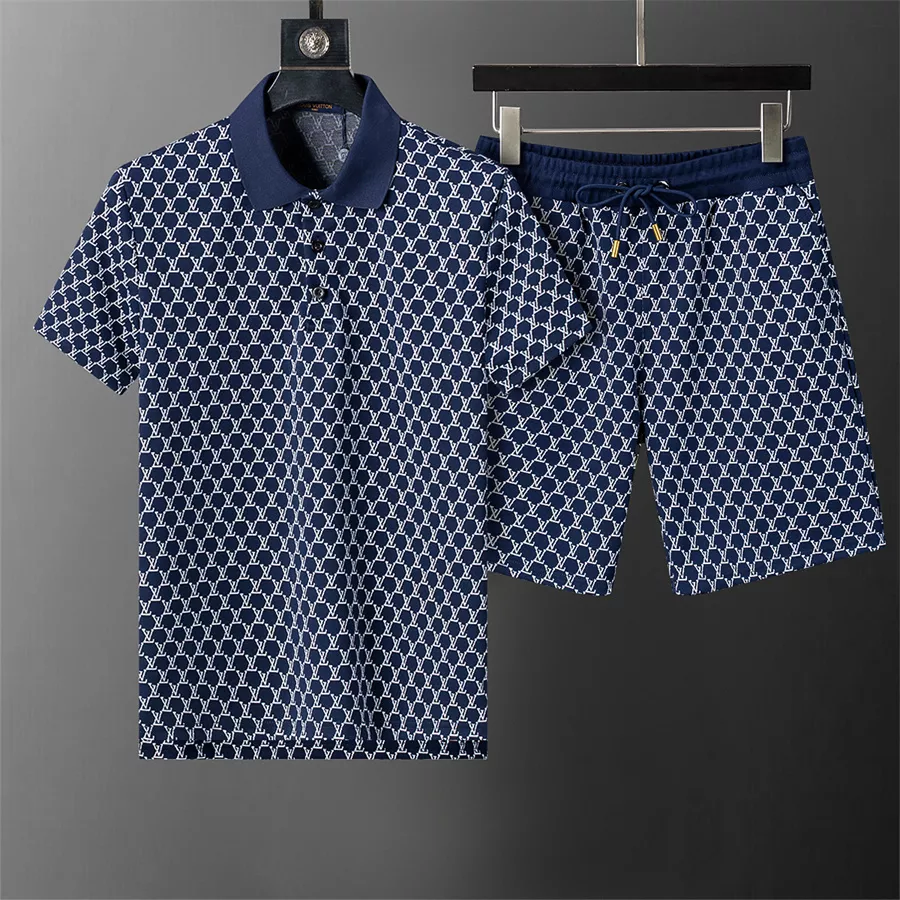 Popular 6647 Louis Vuitton LV Tracksuits Short Sleeved For Men