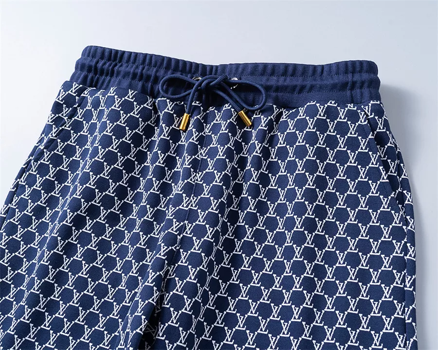 Popular 6647 Louis Vuitton LV Tracksuits Short Sleeved For Men