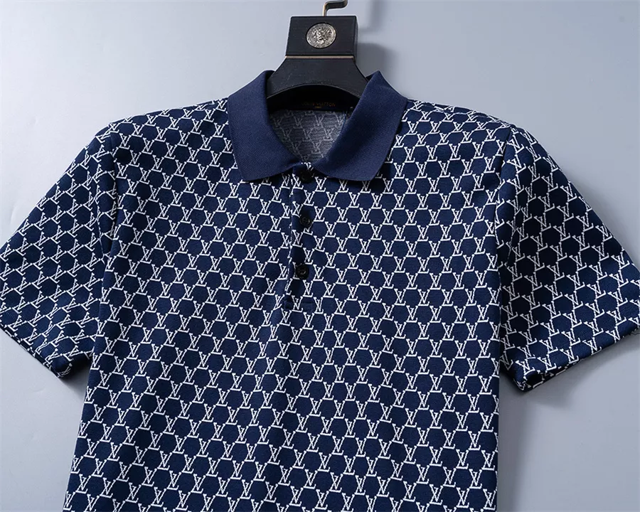 Popular 6647 Louis Vuitton LV Tracksuits Short Sleeved For Men