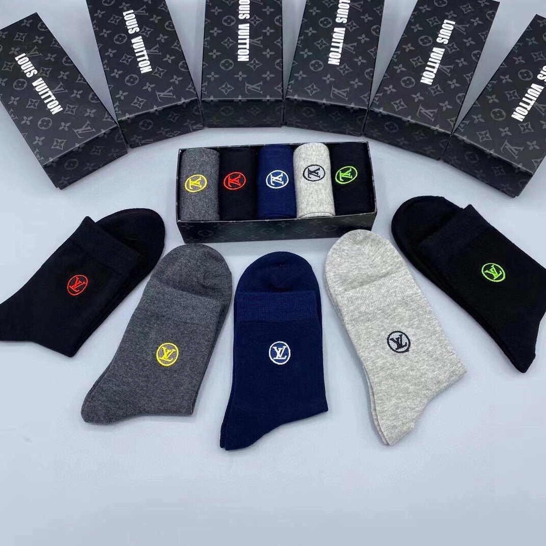 Popular 6708 Louis Vuitton LV Socks
