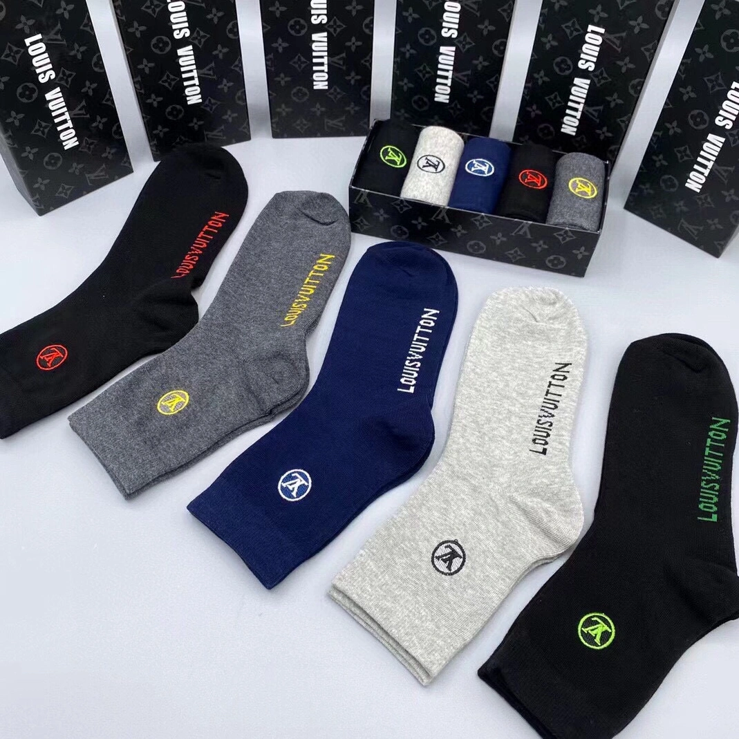 Popular 6708 Louis Vuitton LV Socks