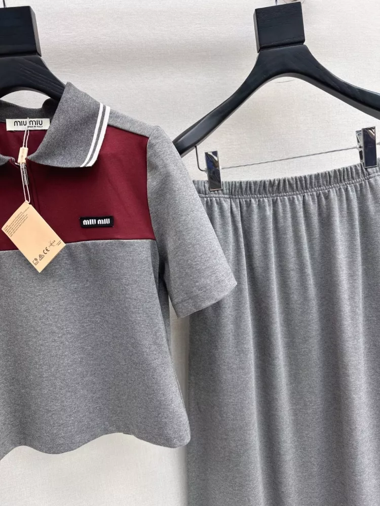 Popular 6712 MIU MIU Tracksuits Short Sleeved For Women