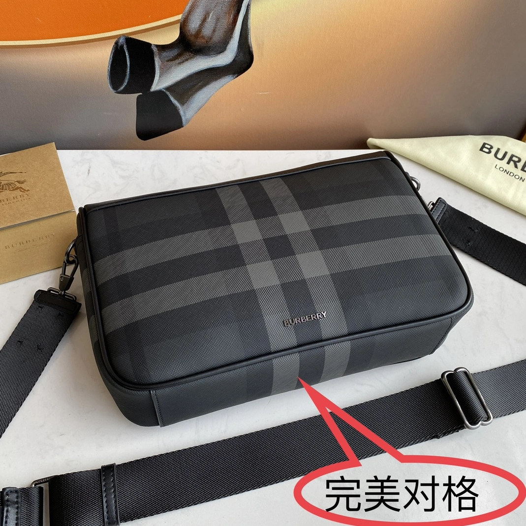 Popular 7101 Burberry AAA Man Messenger Bags