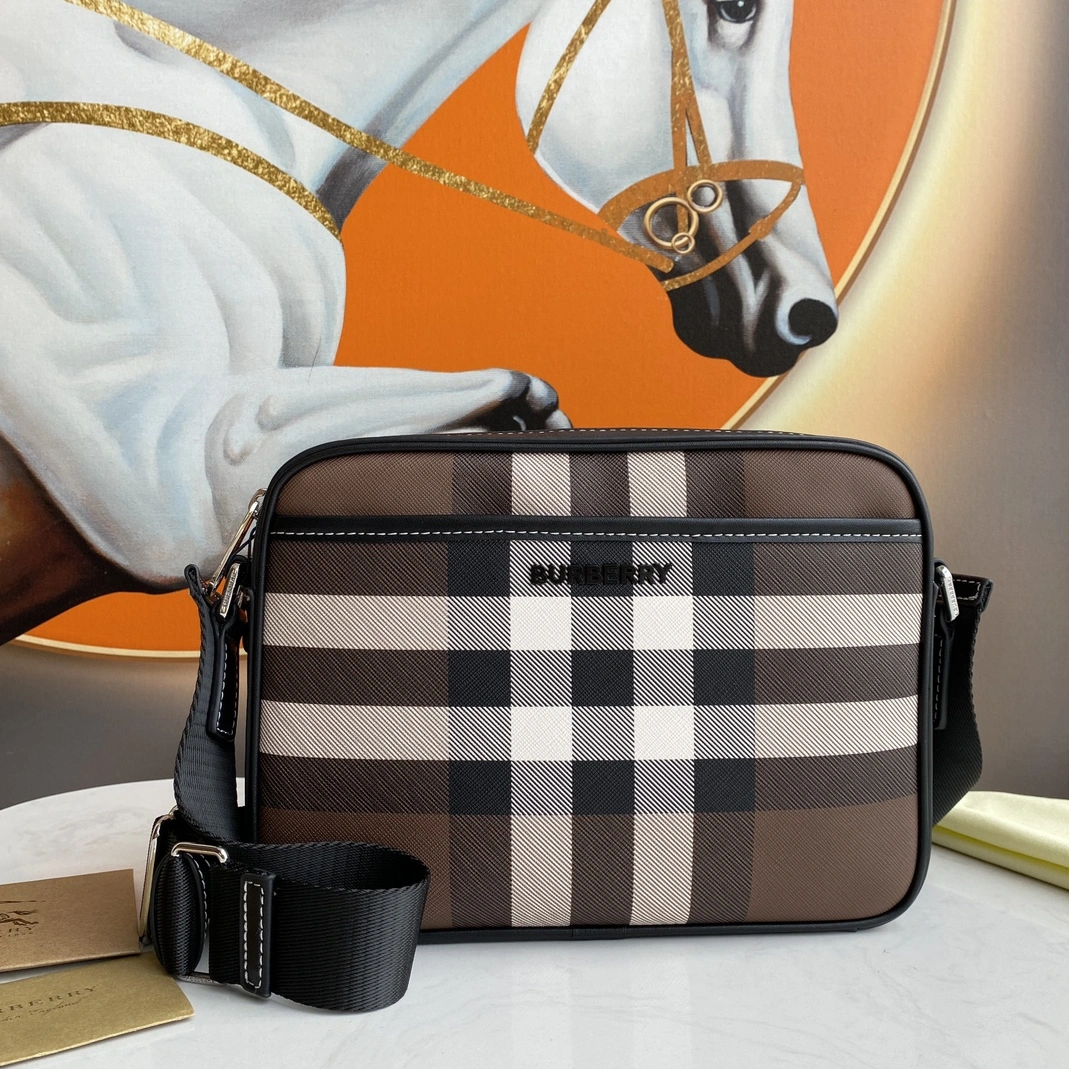 Popular 7334 Burberry AAA Man Messenger Bags
