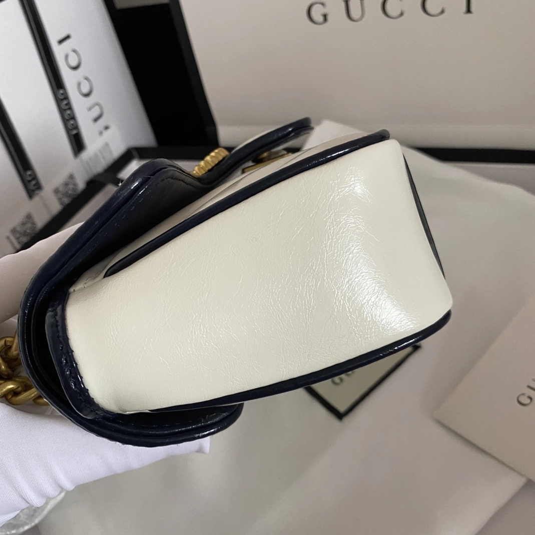 Popular 7495 Gucci AAA Quality Messenger Bags For Women