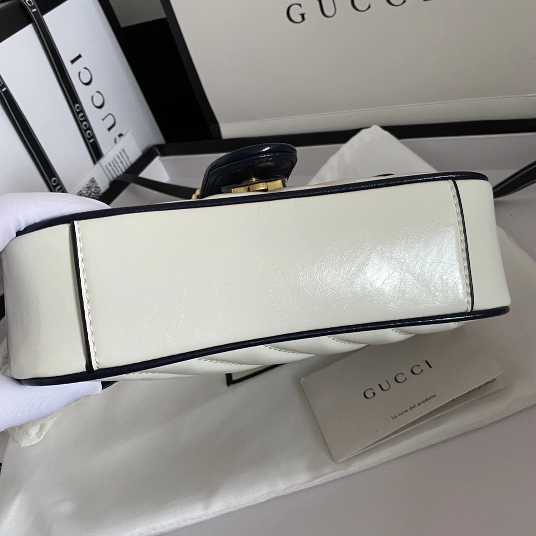 Popular 7495 Gucci AAA Quality Messenger Bags For Women