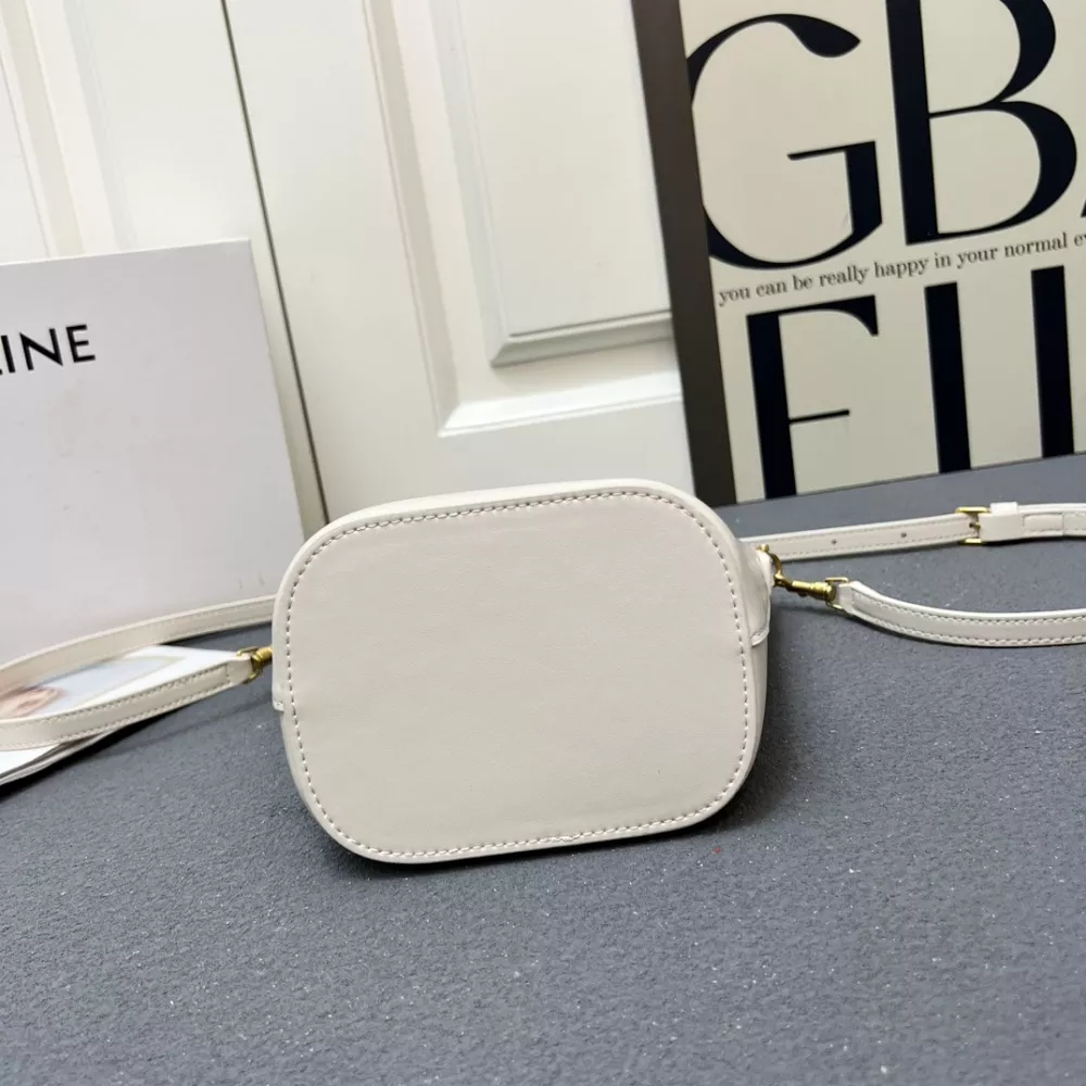 Popular 7503 Celine AAA Quality Messenger Bags For Women