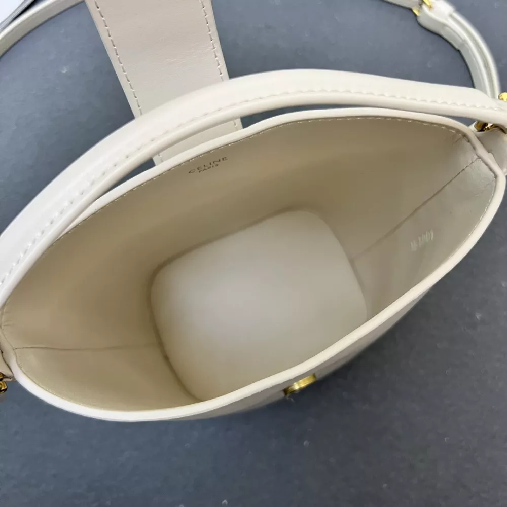 Popular 7503 Celine AAA Quality Messenger Bags For Women