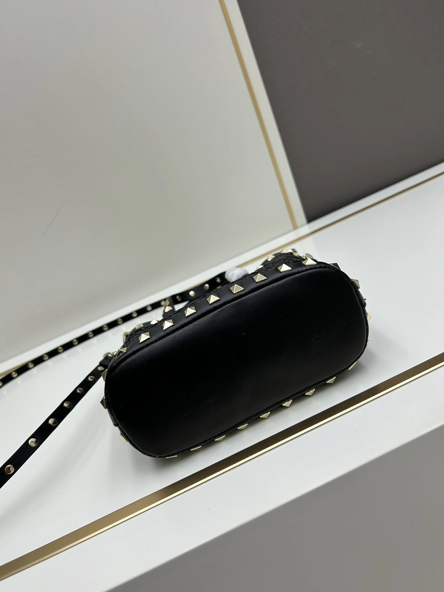 Popular 764 Valentino AAA Quality Handbags For Women