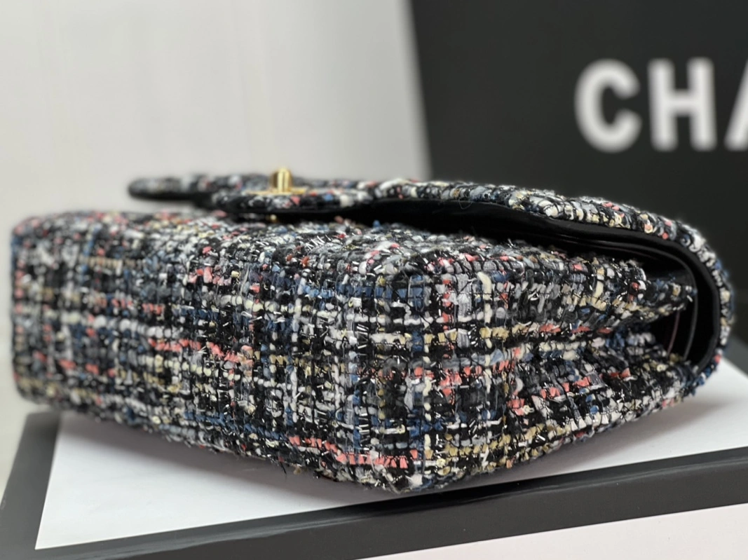 Popular 7692 Chanel AAA Quality Messenger Bags For Women