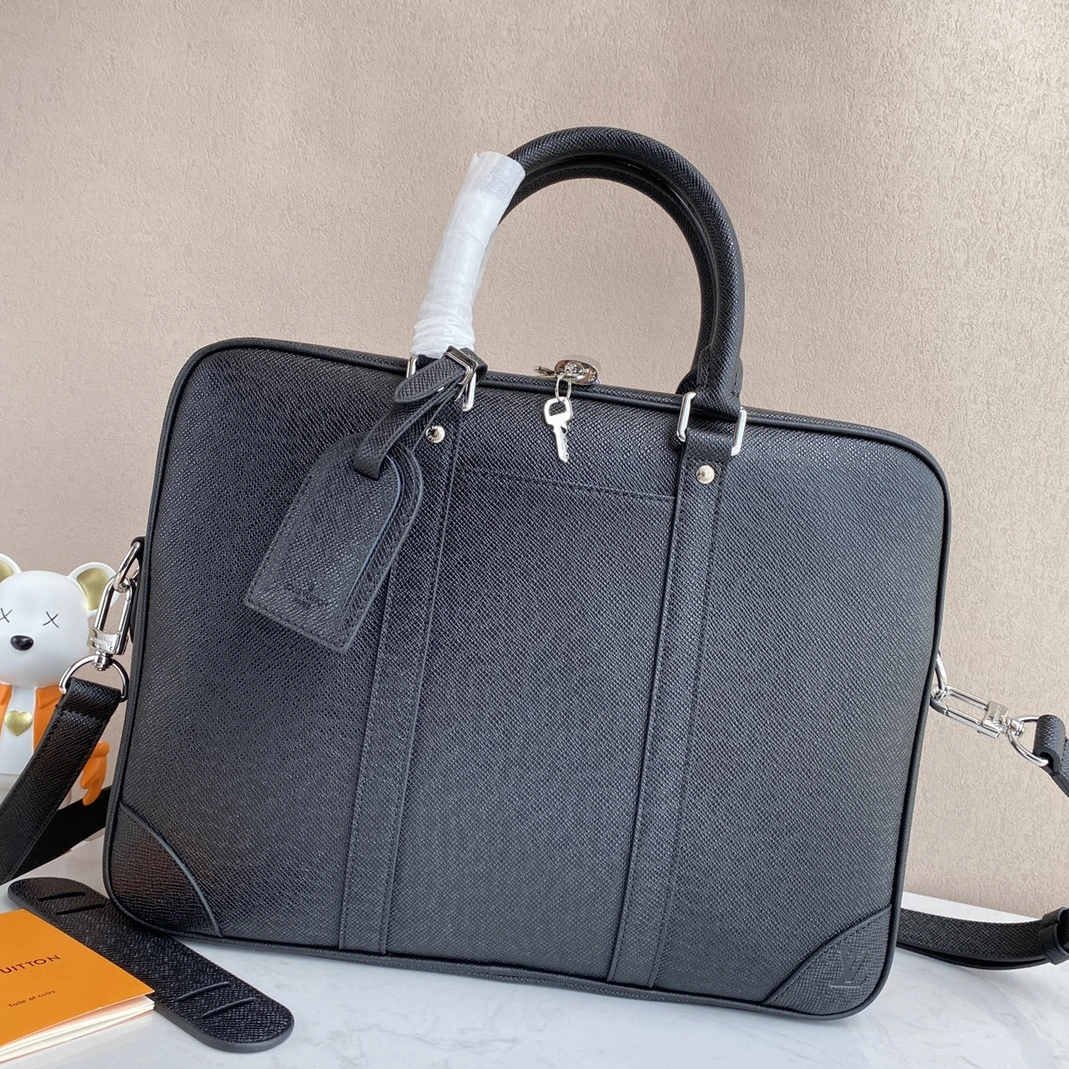 Popular 7935 Louis Vuitton AAA Man Handbags