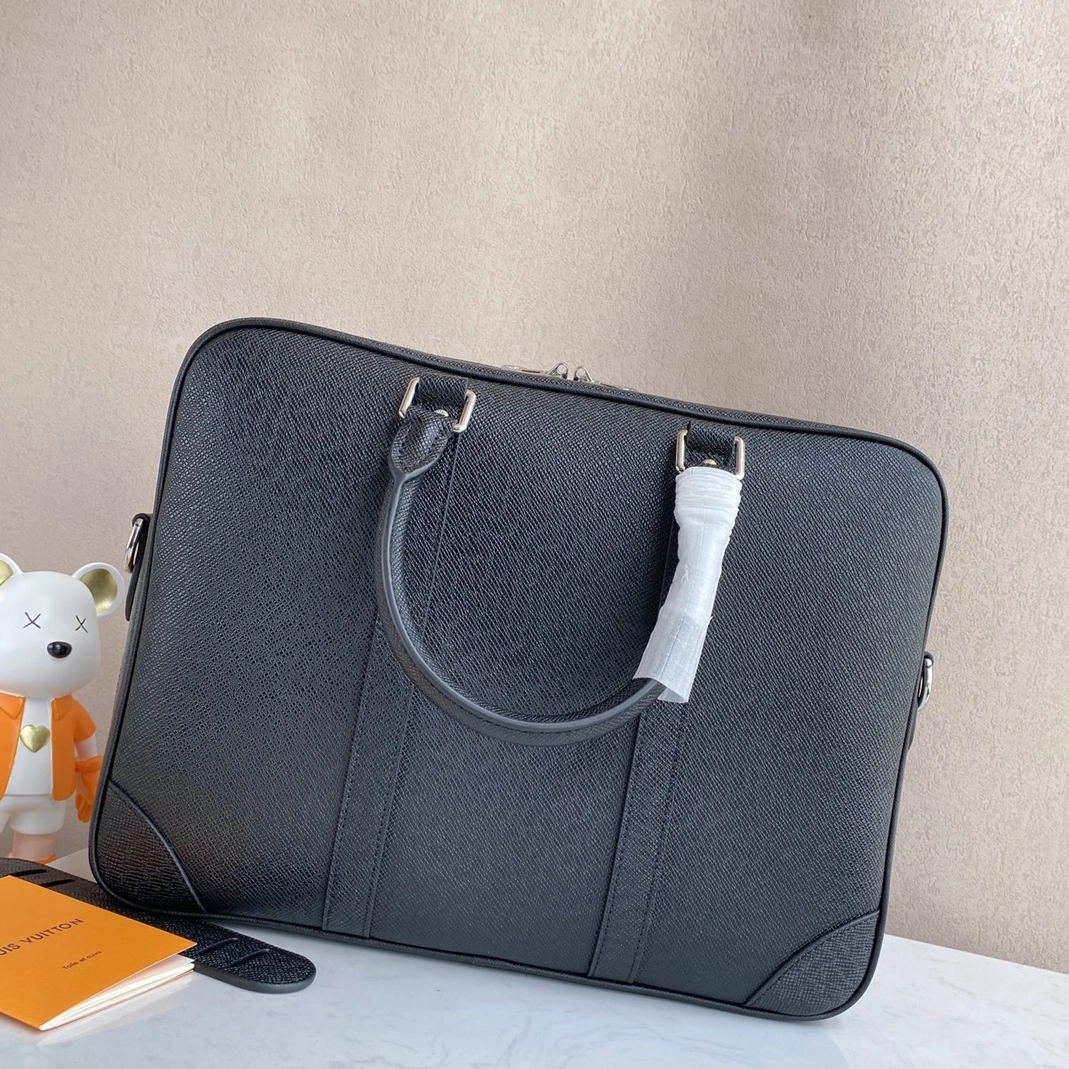 Popular 7935 Louis Vuitton AAA Man Handbags